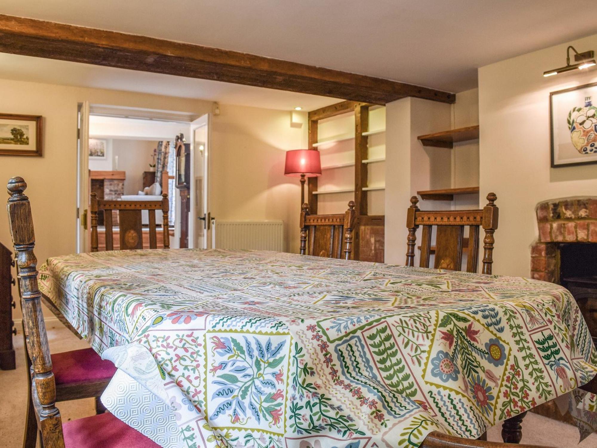 Wayside Cottage Adstock エクステリア 写真