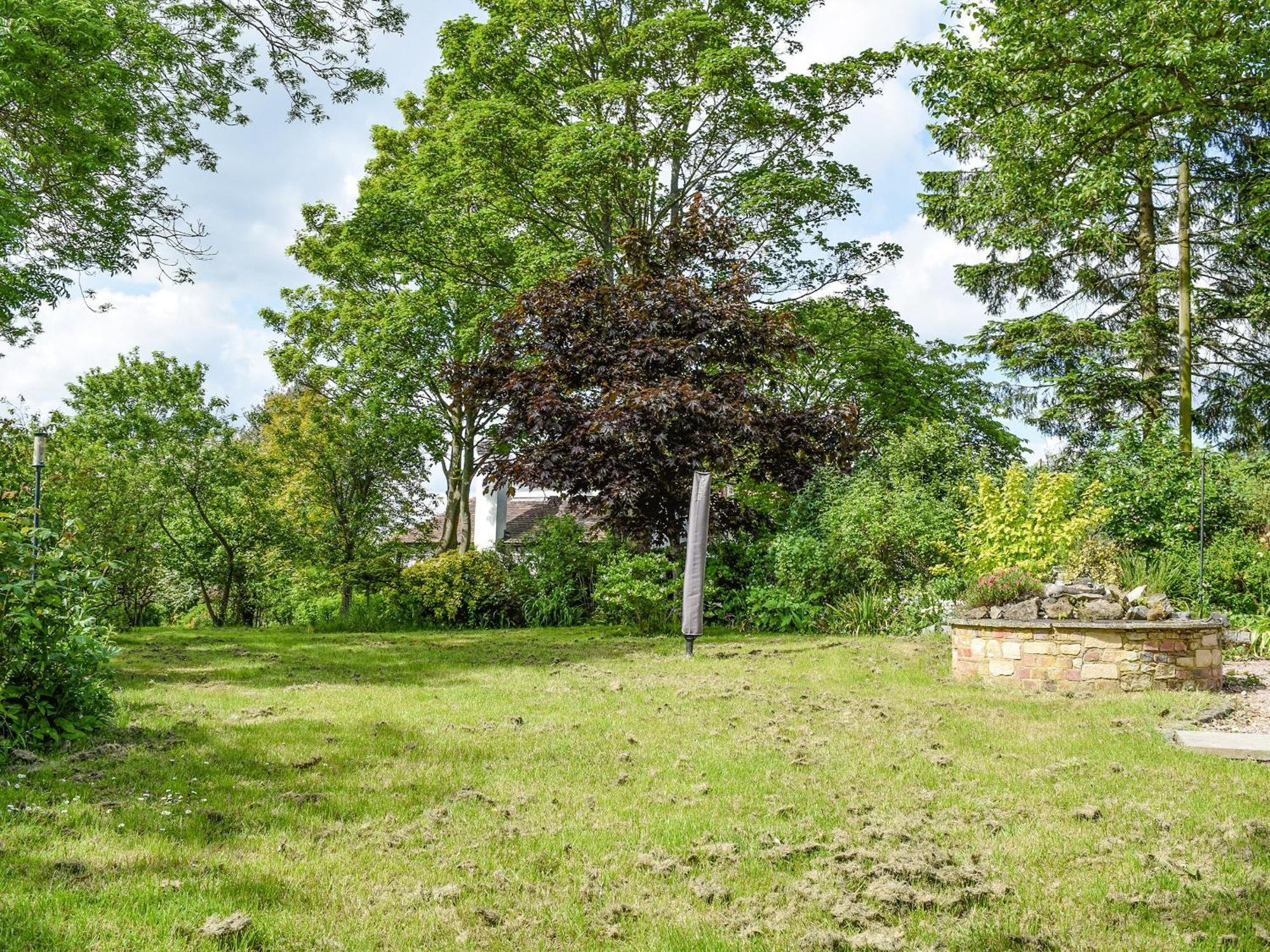 Wayside Cottage Adstock エクステリア 写真